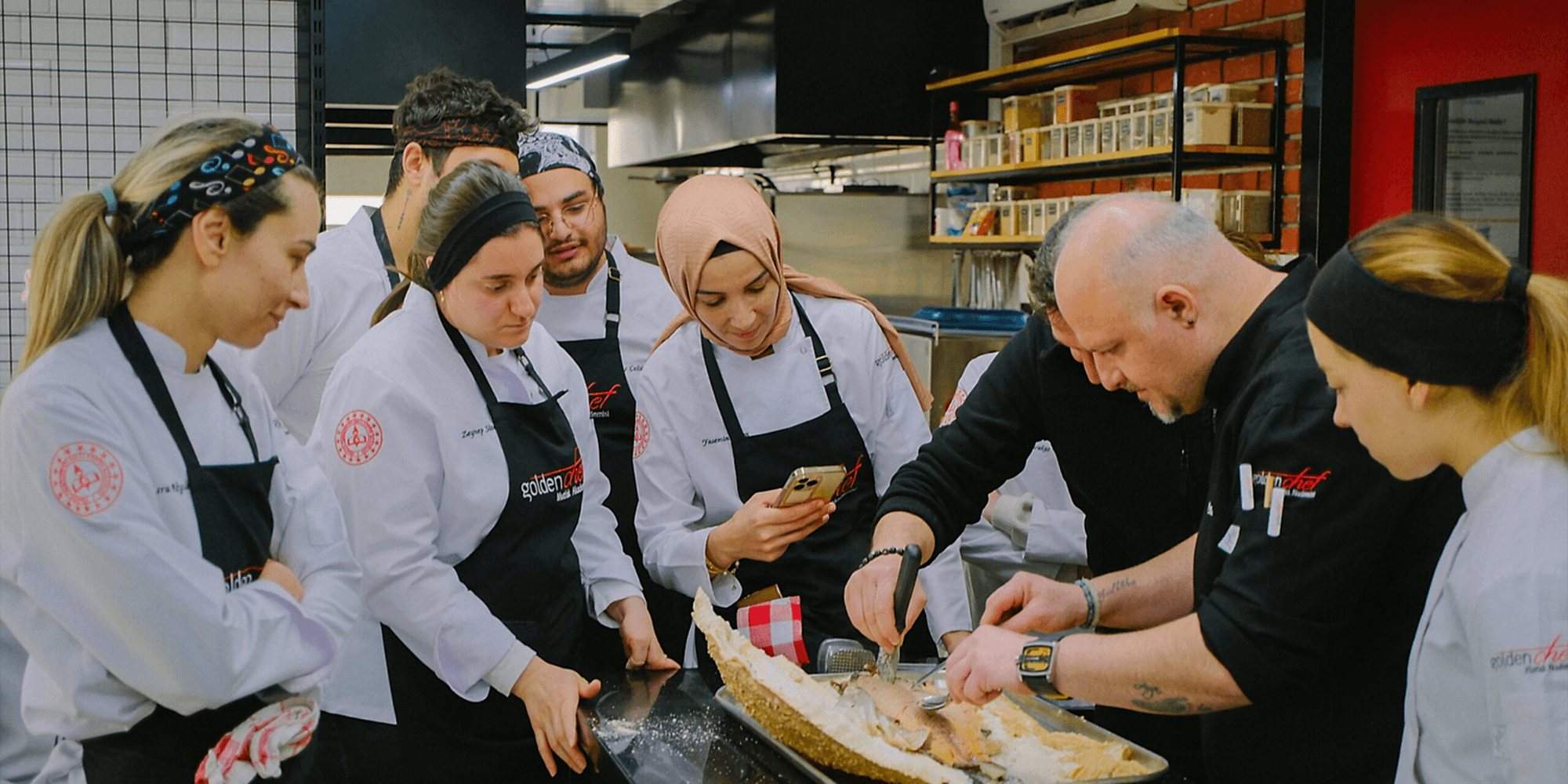 golden chef mutfak akademisi eğitmenleri ve öğrencileri