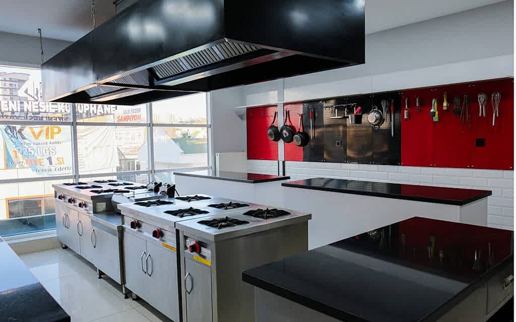 golden chef mutfak akademisinden bir mutfak görseli